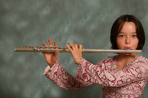 flute dildo using Girls as